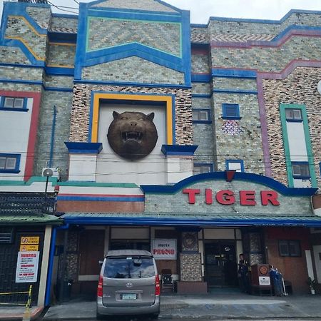 Clark Angeles Tiger Hotel エクステリア 写真